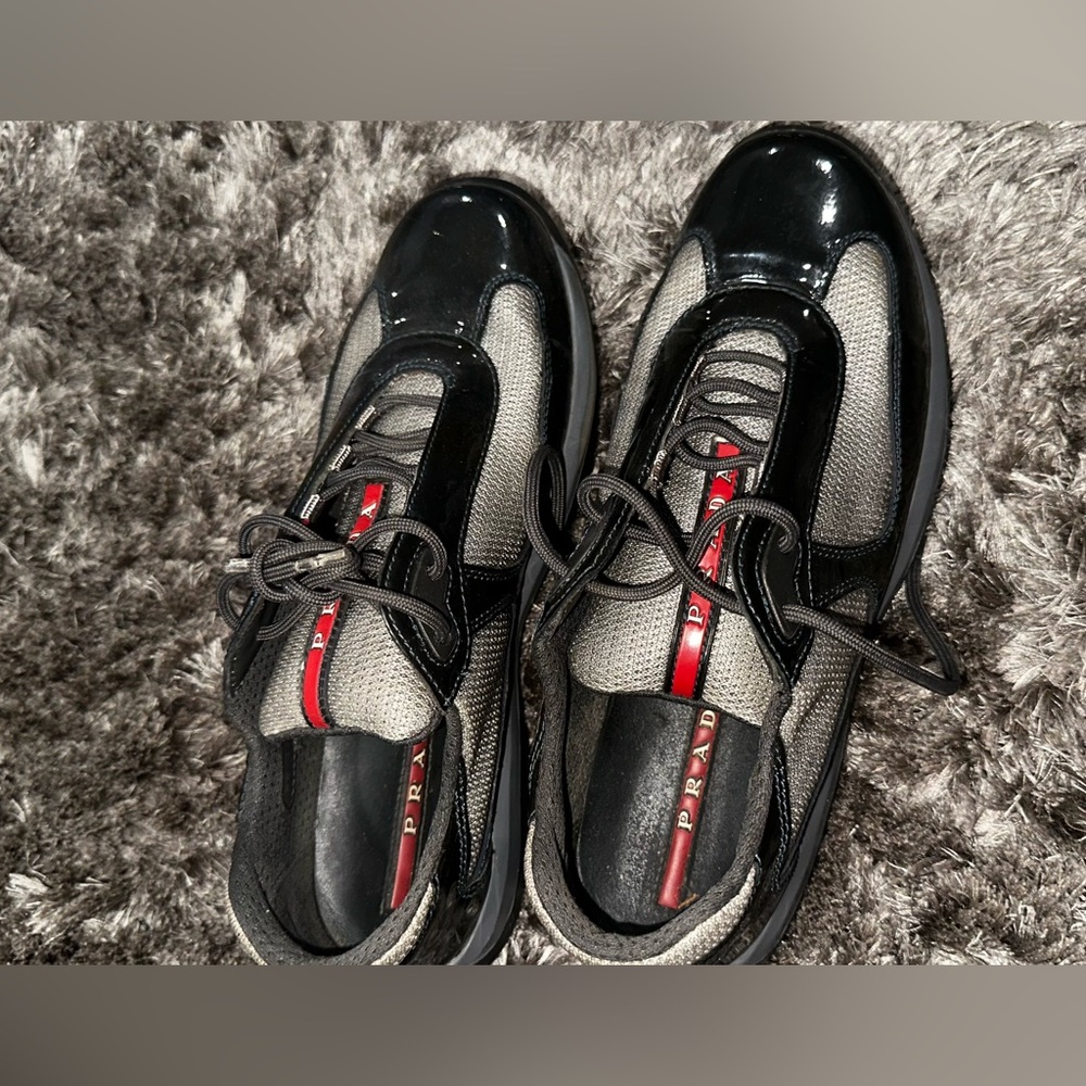 Prada navy and Gray Vinyl Trainers Sz 38